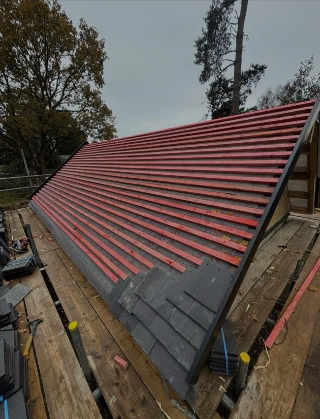 Felt and batten replacement work on a pitched roof